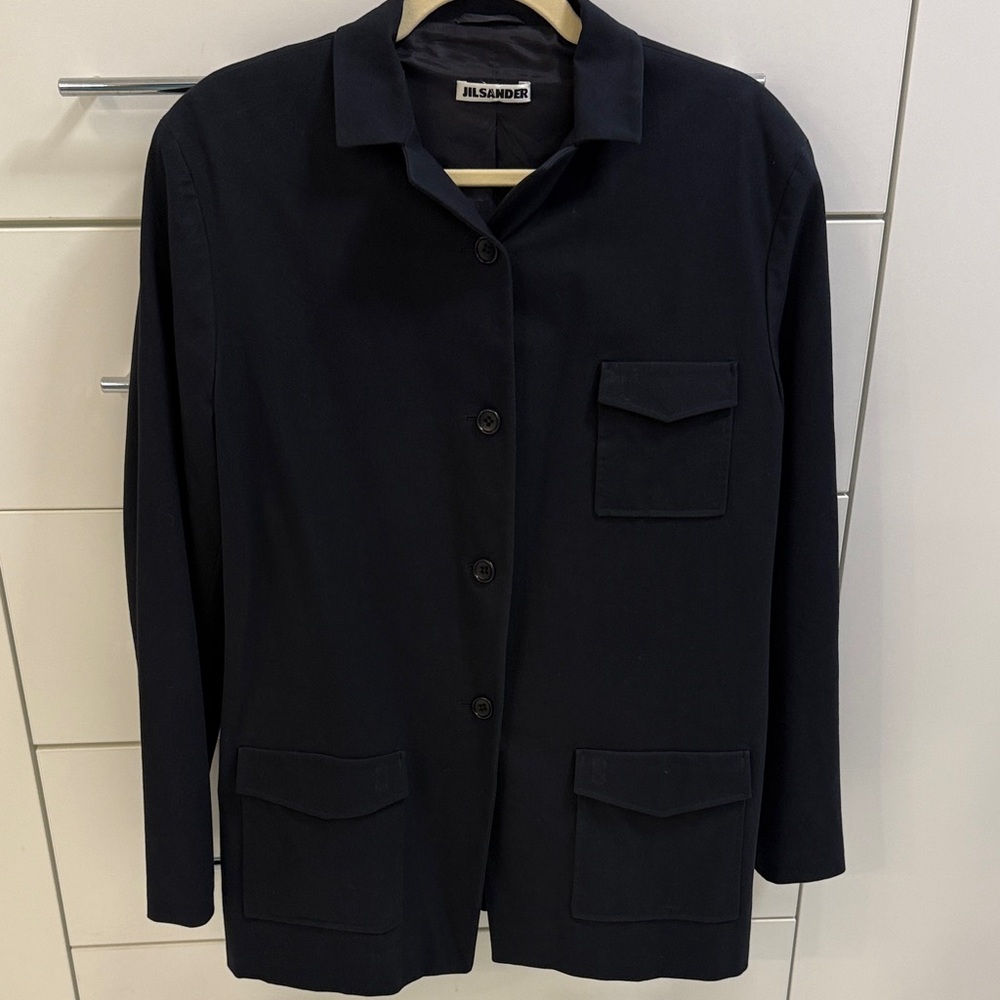 Jil Sander Women's Navy Blazer. New without tags. Size 42. Made in Italy.